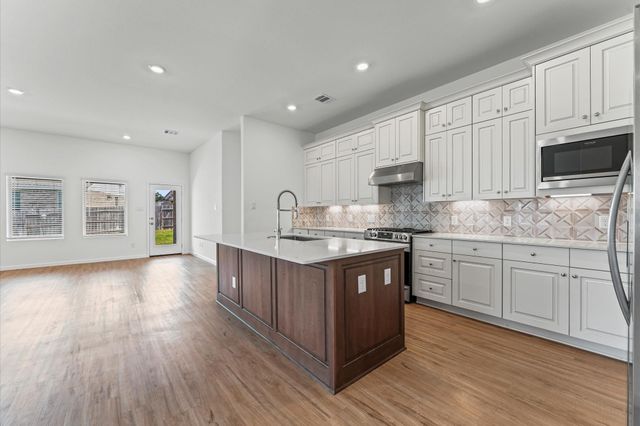 4272 Waterlily Spring Way, Porter, TX 77365