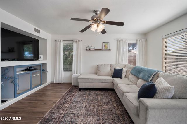 2027 E CIELO GRANDE Avenue, Phoenix, AZ 85024