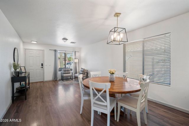 2027 E CIELO GRANDE Avenue, Phoenix, AZ 85024