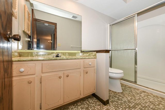 125 N University DRIVE #326, West Bend, WI 53095