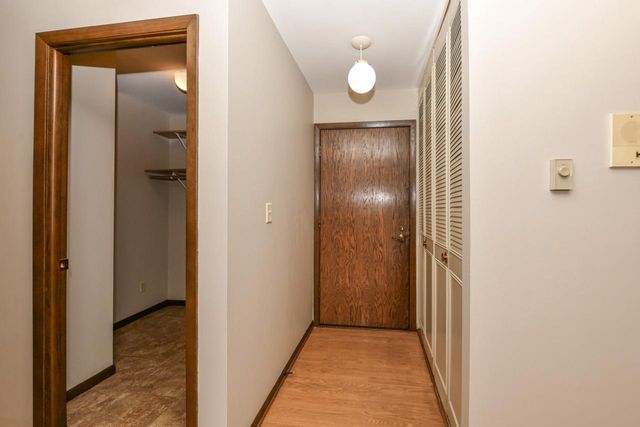 125 N University DRIVE #326, West Bend, WI 53095
