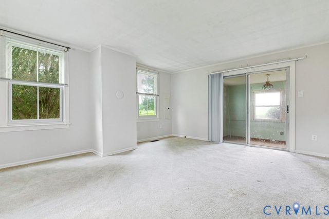 2476 Calvary Church Rd, Warsaw, VA 22572