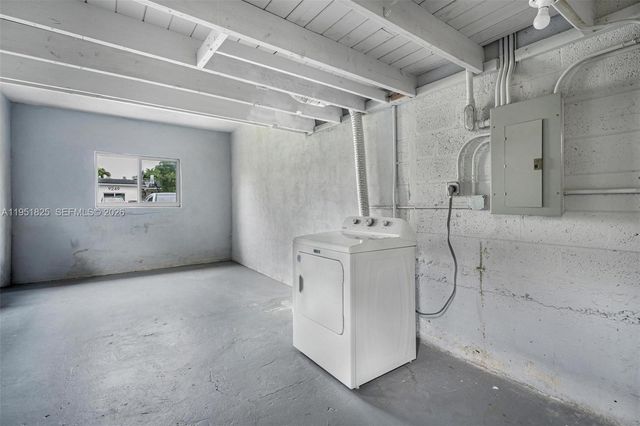 9248 Dickens Ave, Surfside, FL 33154