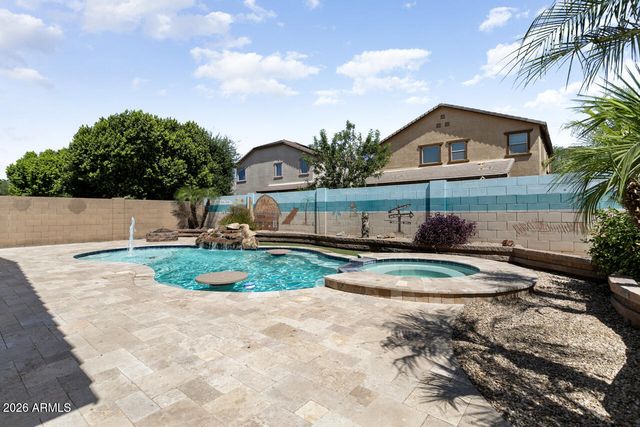 15586 W JENAN Drive, Surprise, AZ 85379