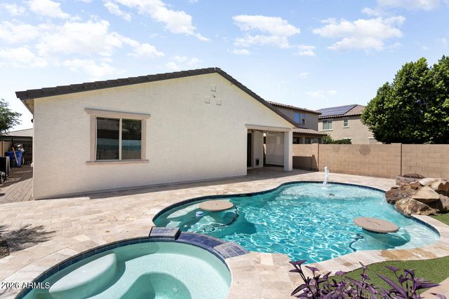 15586 W JENAN Drive, Surprise, AZ 85379