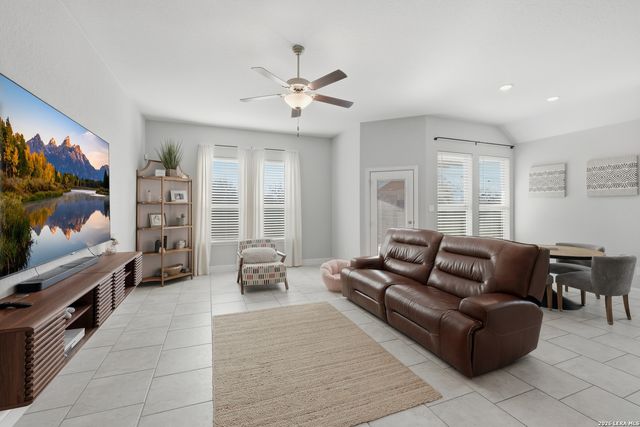 3835 Brazos Bend, San Antonio, TX 78245