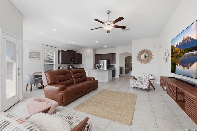 3835 Brazos Bend, San Antonio, TX 78245