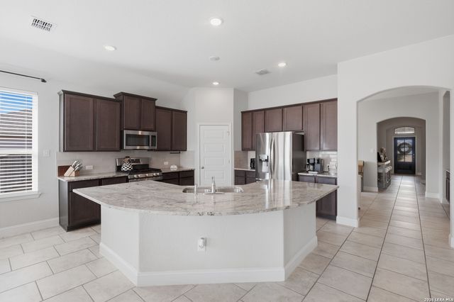 3835 Brazos Bend, San Antonio, TX 78245