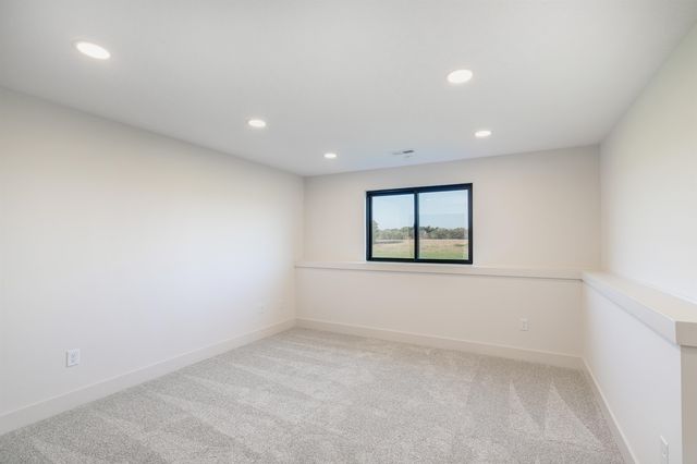 4521 N Bluestem, Maize, KS 67101