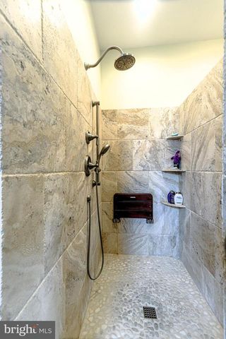 5645 GREENVILLAGE ROAD, Chambersburg, PA 17202