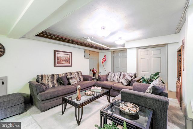 5645 GREENVILLAGE ROAD, Chambersburg, PA 17202