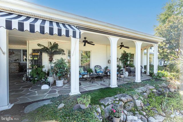 5645 GREENVILLAGE ROAD, Chambersburg, PA 17202