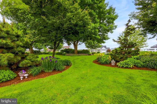 5645 GREENVILLAGE ROAD, Chambersburg, PA 17202