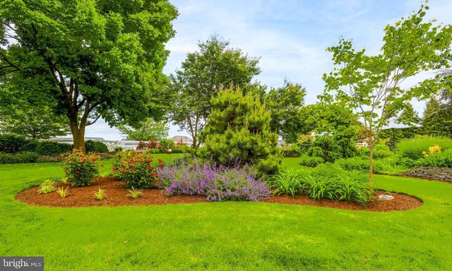 5645 GREENVILLAGE ROAD, Chambersburg, PA 17202