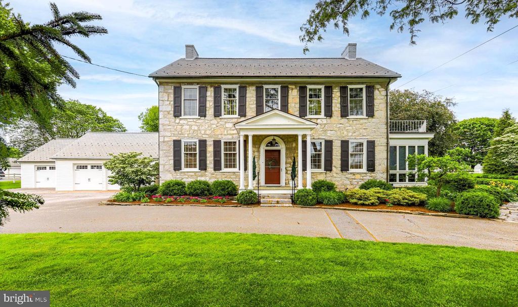 5645 GREENVILLAGE ROAD, Chambersburg, PA 17202