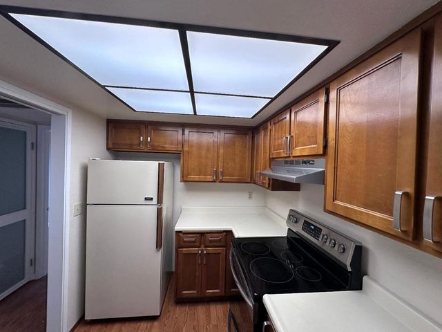 1034 Summermist Court, San Jose, CA 95122