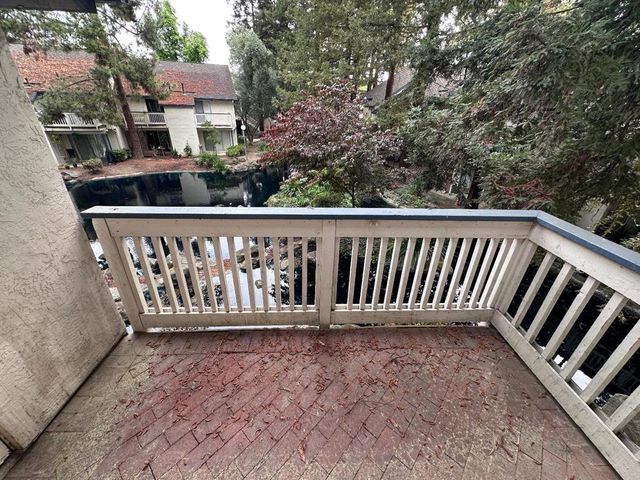 1034 Summermist Court, San Jose, CA 95122