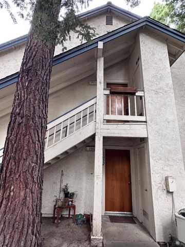 1034 Summermist Court, San Jose, CA 95122