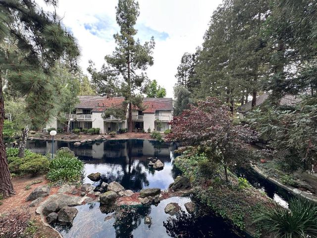 1034 Summermist Court, San Jose, CA 95122