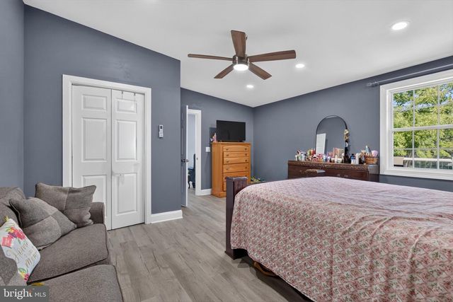 122 CREEKSIDE DR, Enola, PA 17025