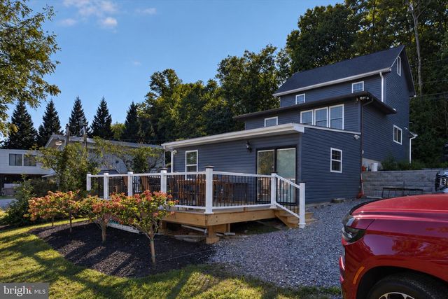 122 CREEKSIDE DR, Enola, PA 17025