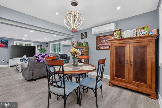 122 CREEKSIDE DR, Enola, PA 17025