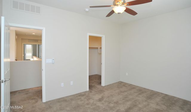 381 E Calderwood Road, Tucson, AZ 85704