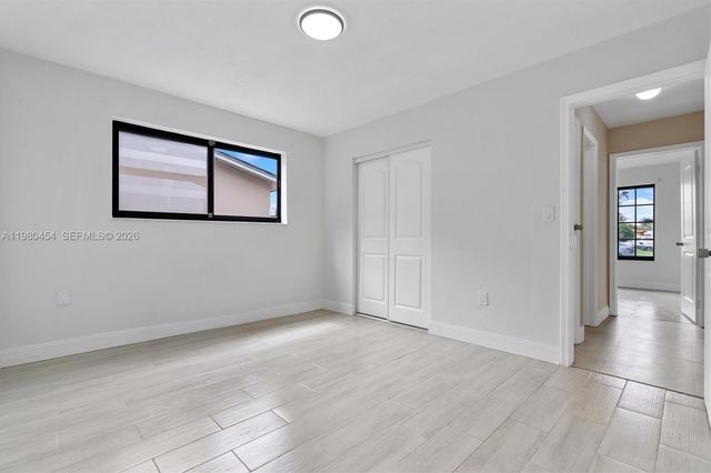 2805 E Lexington Dr, Miramar, FL 33025