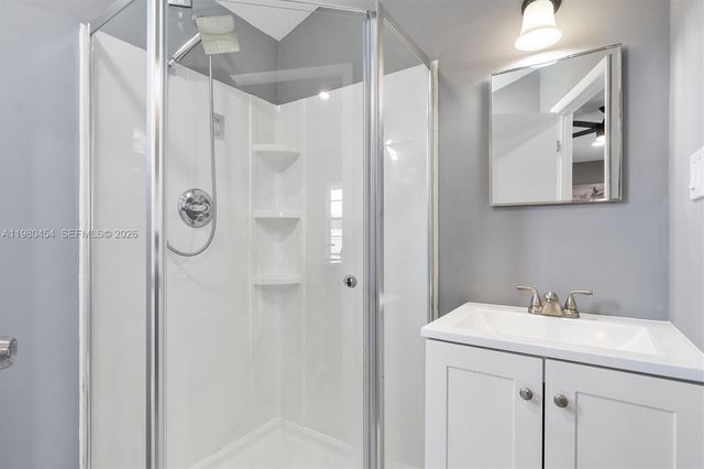 2805 E Lexington Dr, Miramar, FL 33025