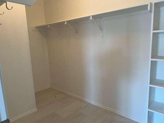 309 Decker DR, Hutto, TX 78634