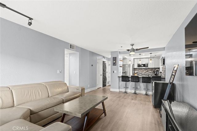 1100 Euclid 113, Long Beach, CA 90804