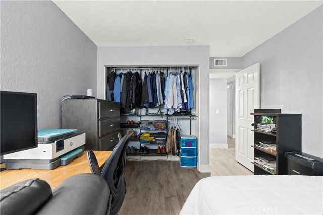 1100 Euclid 113, Long Beach, CA 90804