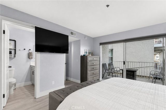 1100 Euclid 113, Long Beach, CA 90804