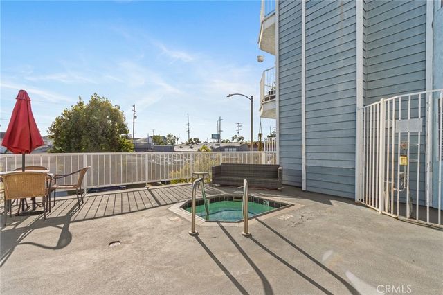 1100 Euclid 113, Long Beach, CA 90804