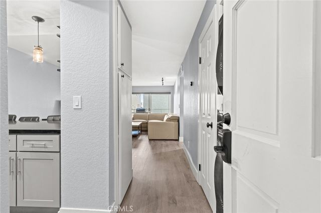 1100 Euclid 113, Long Beach, CA 90804