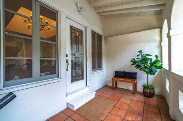 1026 S Crescent Heights, Los Angeles, CA 90035