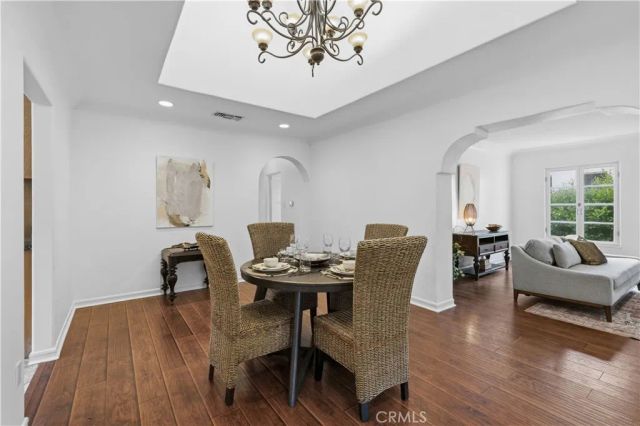 1026 S Crescent Heights, Los Angeles, CA 90035
