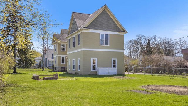 143 E MERRILL AVENUE, Fond Du Lac, WI 54935