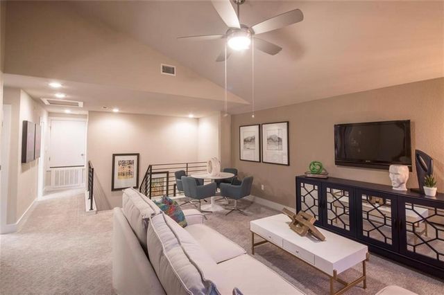 11309 American Mustang LOOP, Manor, TX 78653