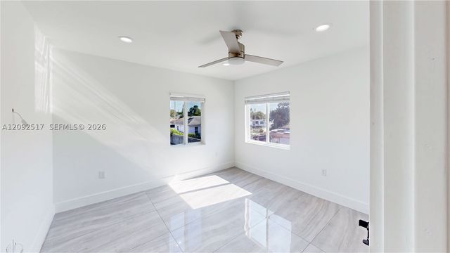 1886 NW 68th St, Miami, FL 33147