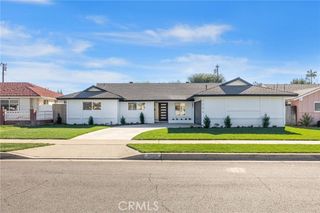 2206 E Athens, Orange, CA 92867