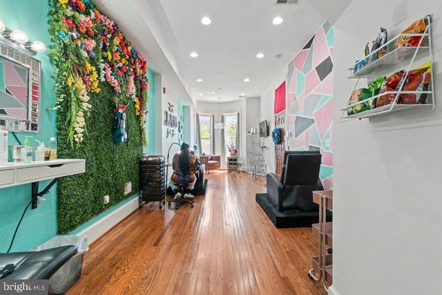 30 E 25TH ST, Baltimore, MD 21218