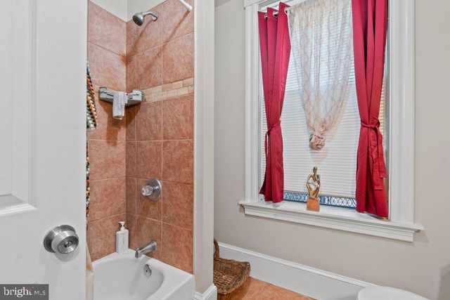 30 E 25TH ST, Baltimore, MD 21218