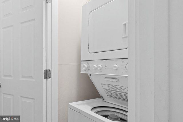 30 E 25TH ST, Baltimore, MD 21218