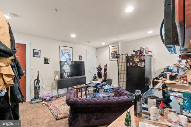 30 E 25TH ST, Baltimore, MD 21218