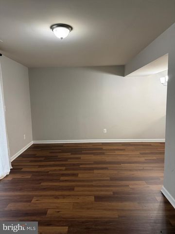 2069 TANGLEWOOD DR, Waldorf, MD 20601