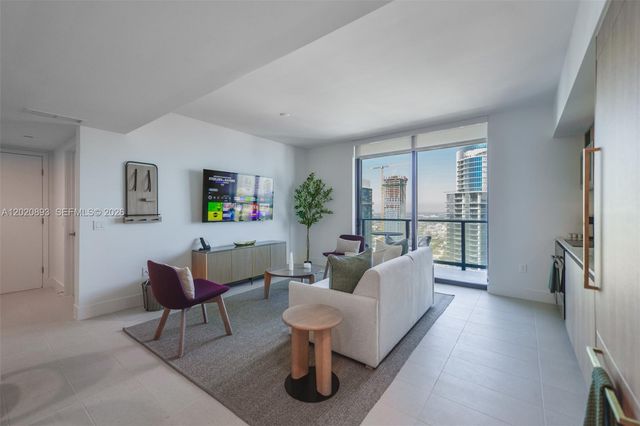 159 NE 6th St 4601, Miami, FL 33132