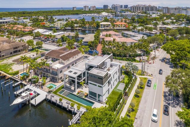 1400 Bayview Dr, Fort Lauderdale, FL 33304