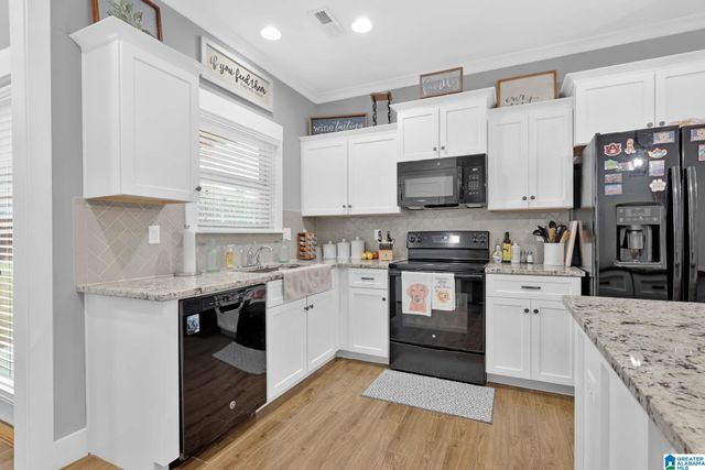 1096 GARNET DRIVE, Calera, AL 35040