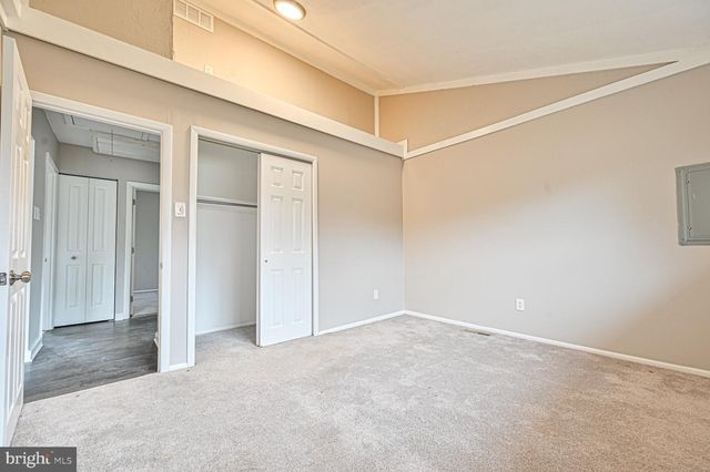 317 E COLLINGS DR, Williamstown, NJ 08094